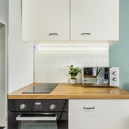 Charming Apartment In The City Center ワルシャワ エクステリア 写真