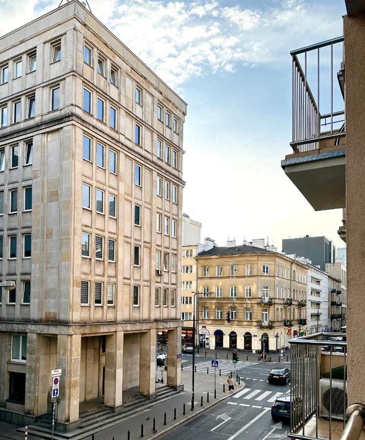 Charming Apartment In The City Center ワルシャワ エクステリア 写真