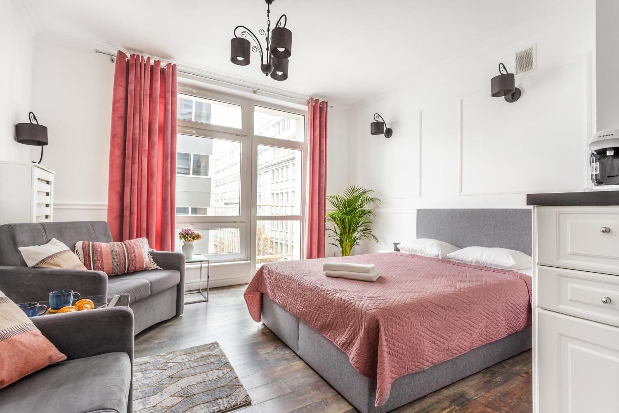Charming Apartment In The City Center ワルシャワ エクステリア 写真