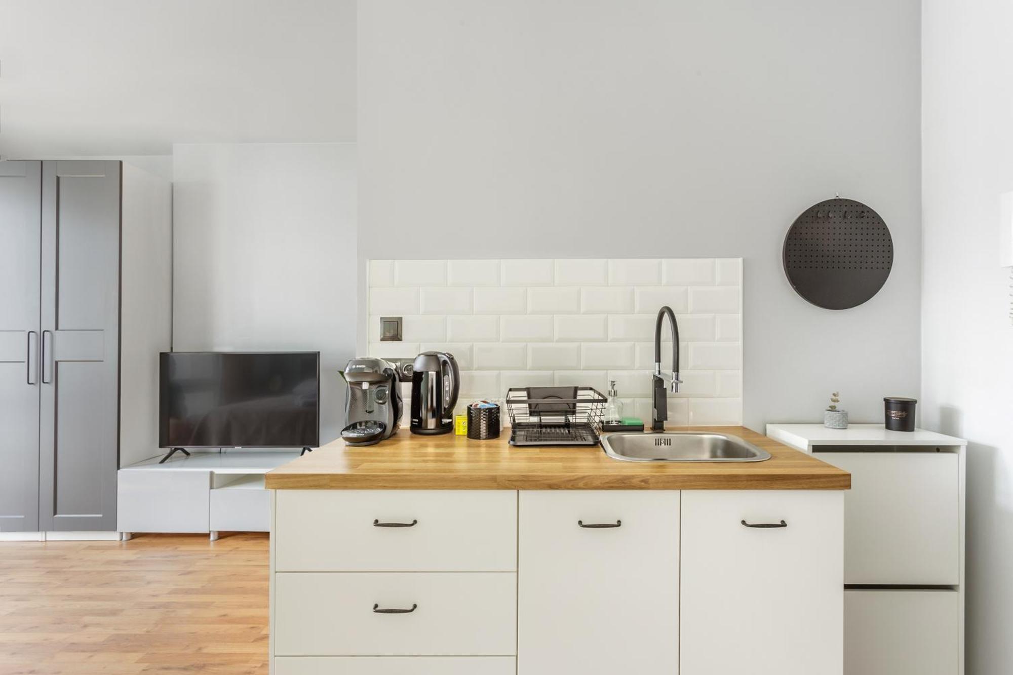 Charming Apartment In The City Center ワルシャワ エクステリア 写真
