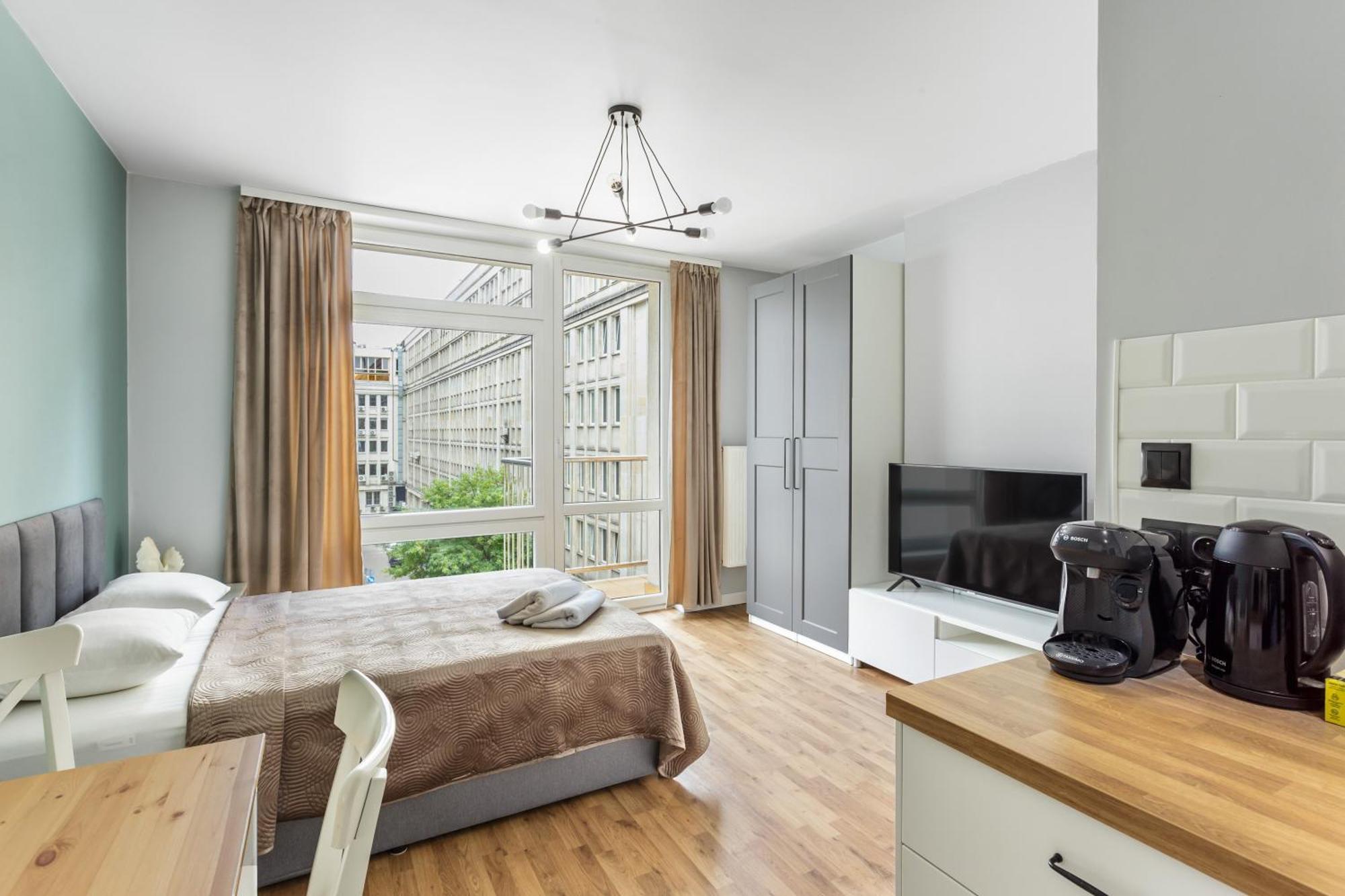 Charming Apartment In The City Center ワルシャワ エクステリア 写真